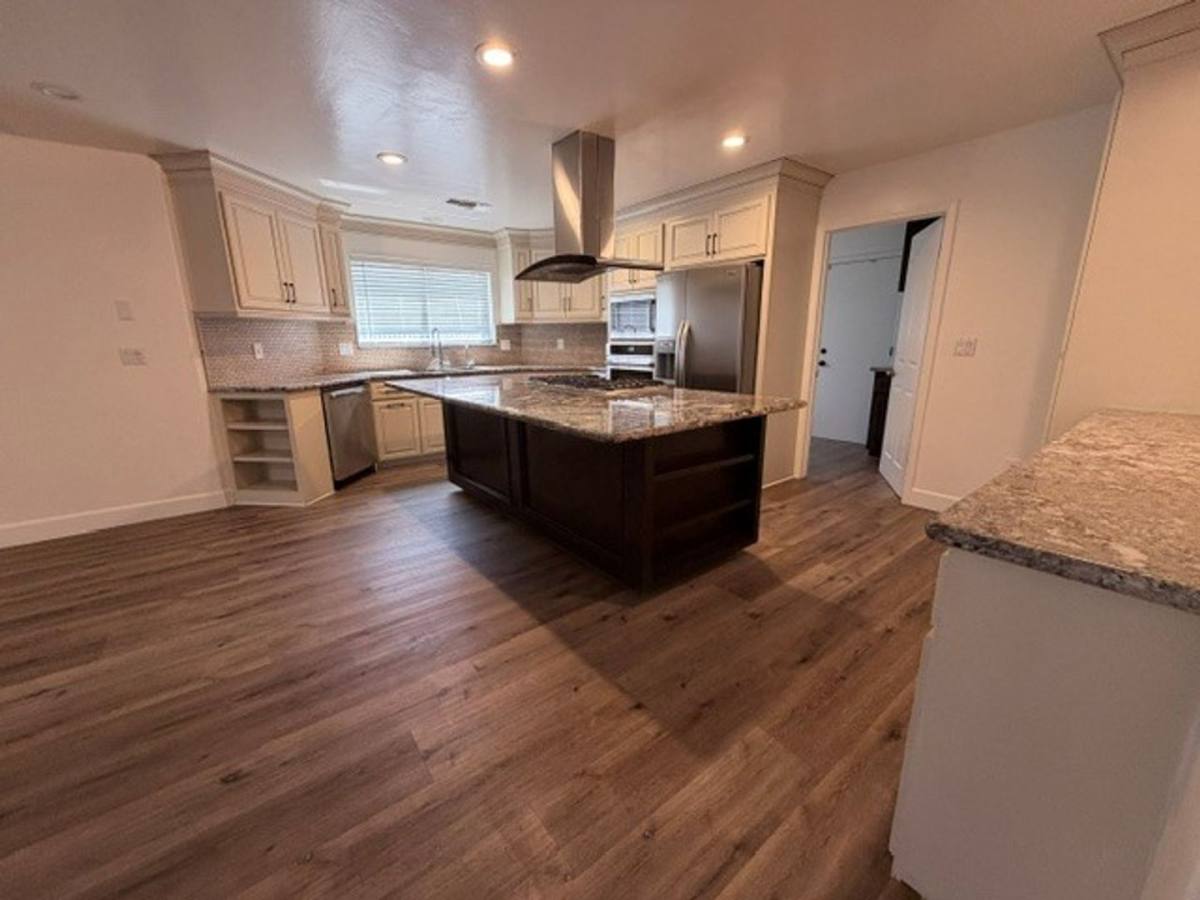 House for rent at 5106 Glacier Canyon Court, Bakersfield, CA 93313