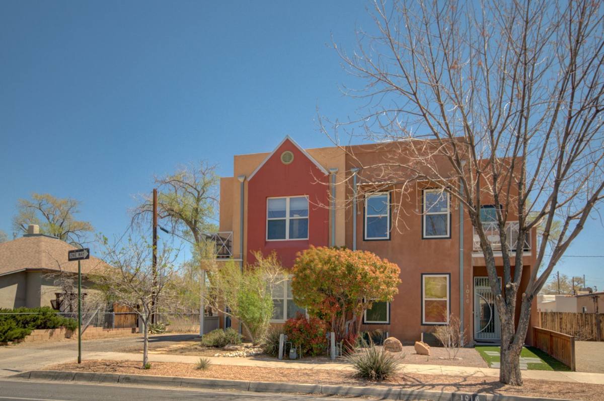 House for rent at 1020 6th St NW, Albuquerque, NM 87102
