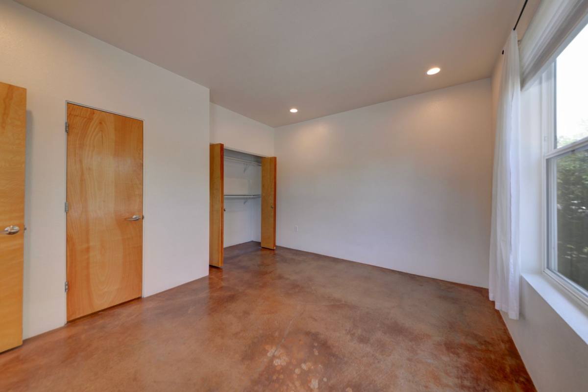 House for rent at 1020 6th St NW, Albuquerque, NM 87102