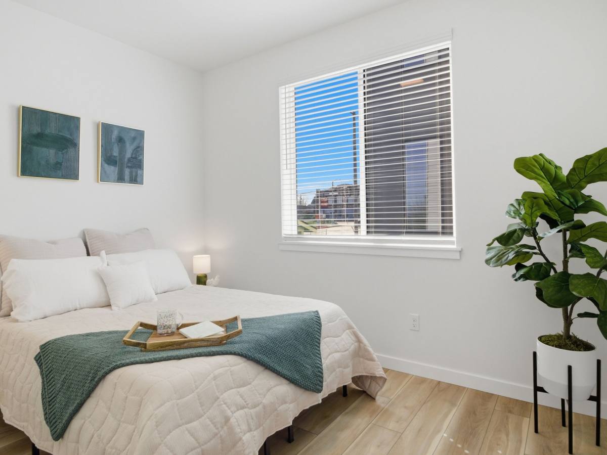 Apartment for rent at 1420 S J St, Tacoma, WA 98405
