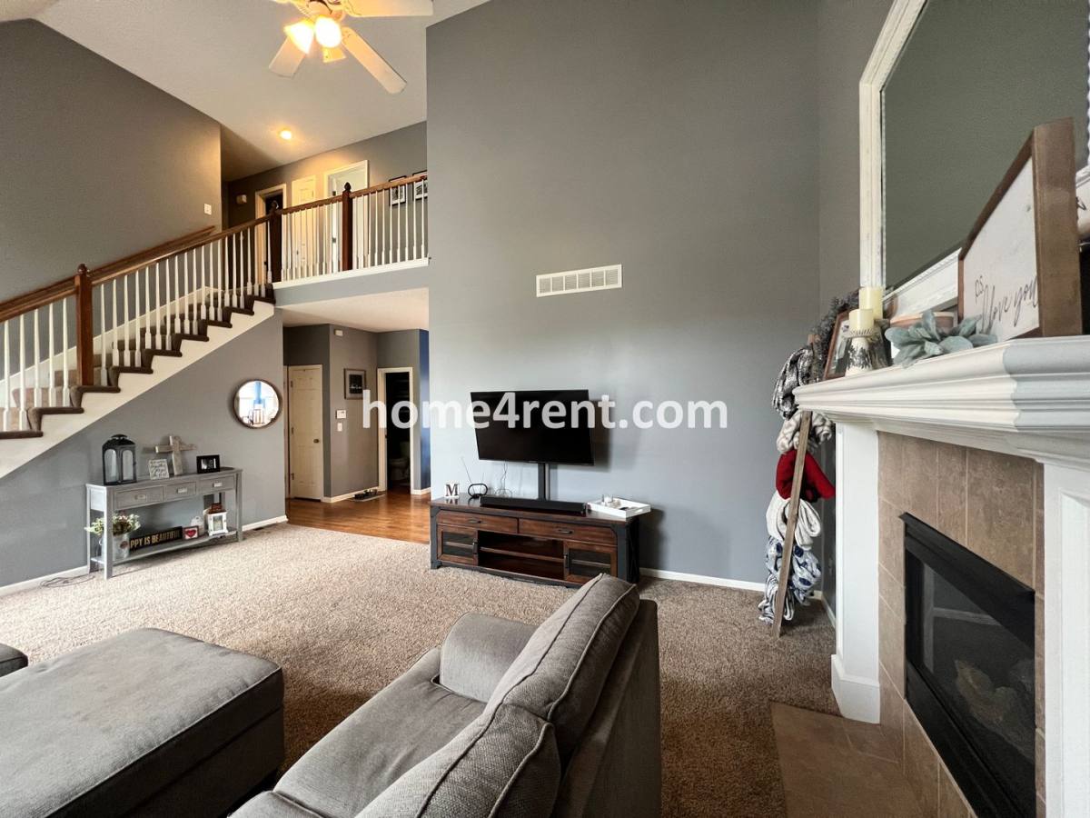 House for rent at 12573 S Race St, Olathe, KS 66061
