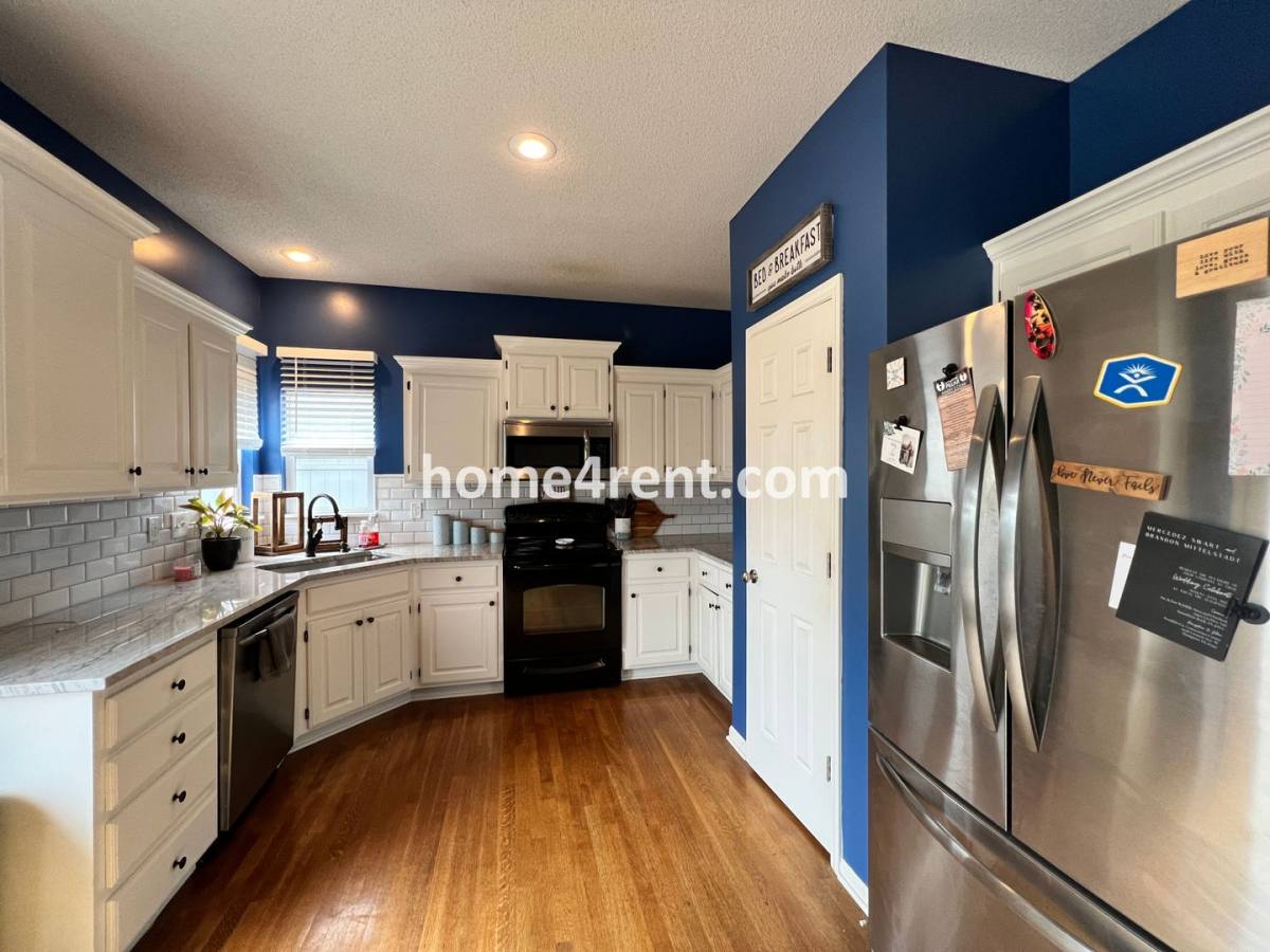 House for rent at 12573 S Race St, Olathe, KS 66061