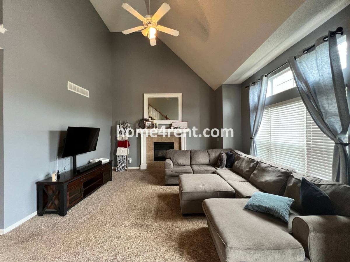 House for rent at 12573 S Race St, Olathe, KS 66061