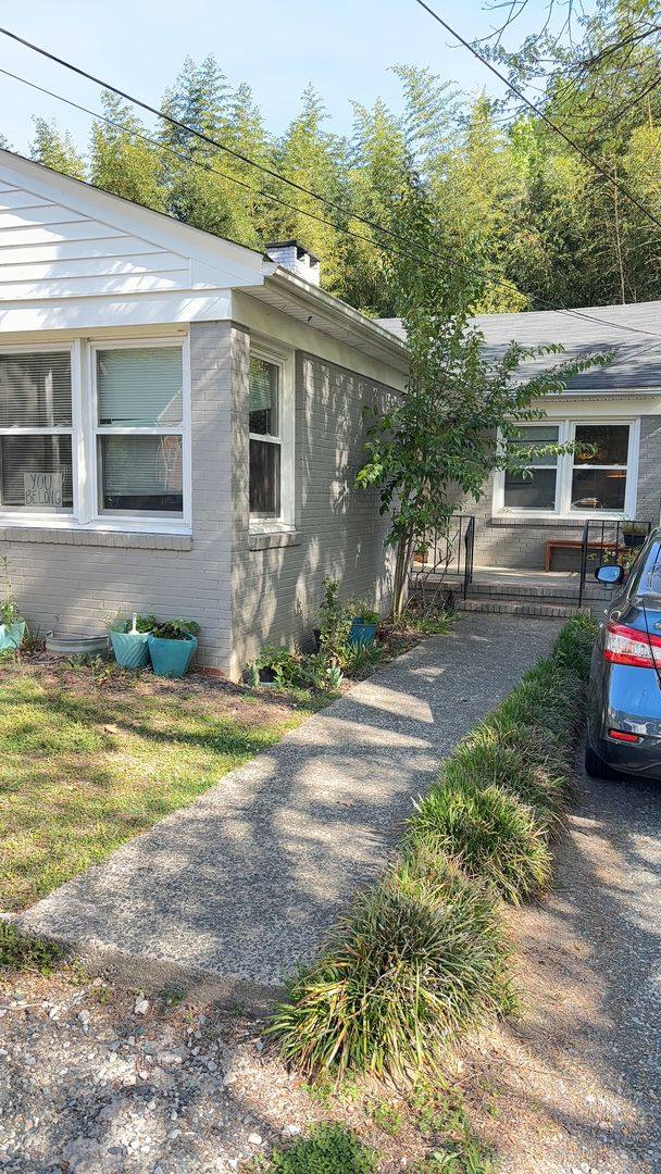 Apartment for rent at 822 Green St, Durham, NC 27701