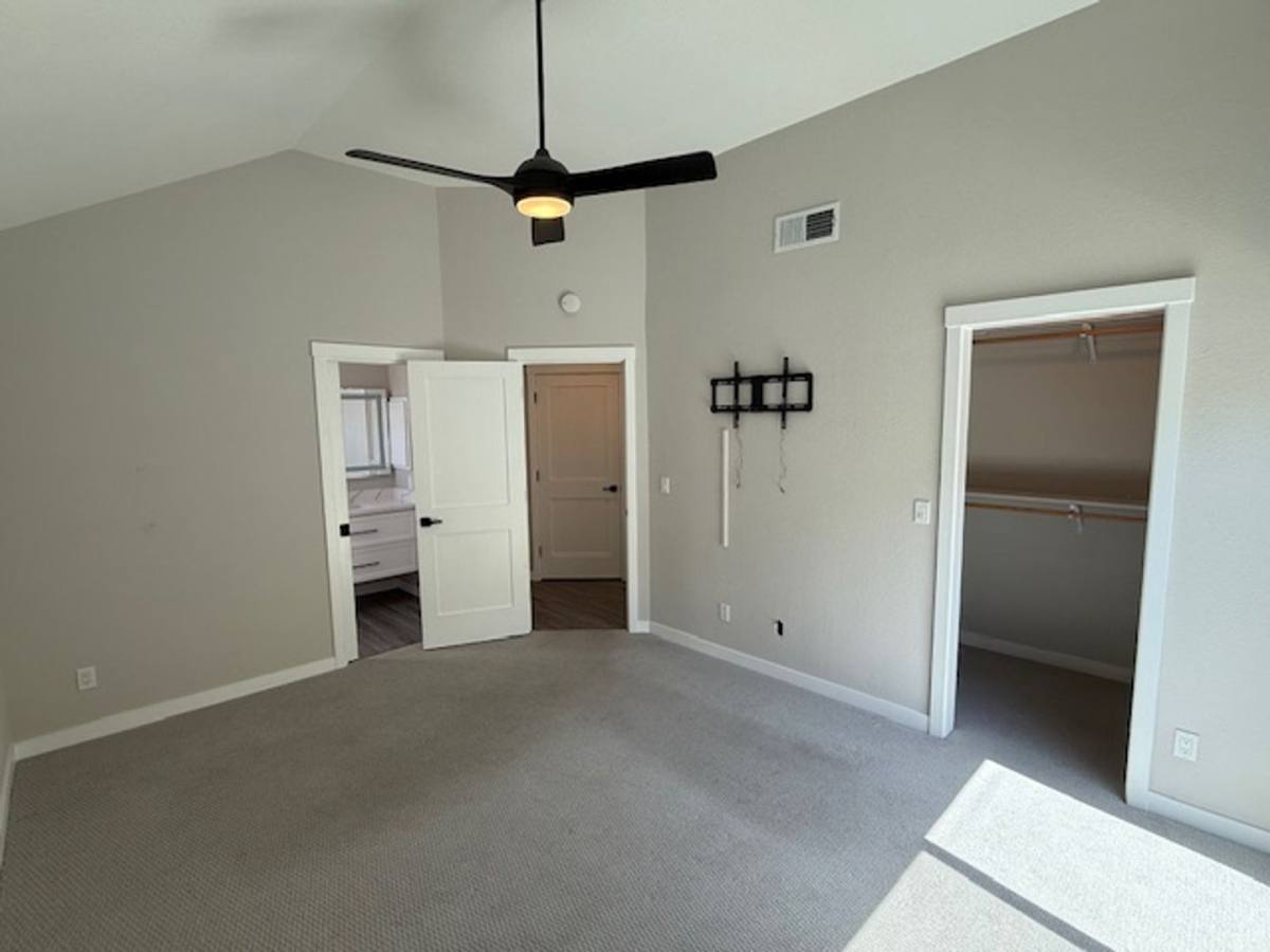 Condo for rent at 117 Tidewater Dr, Hercules, CA 94547