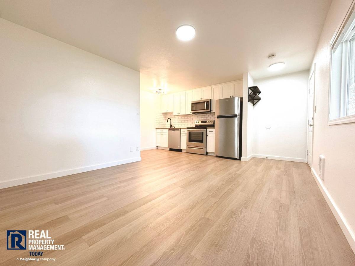 Apartment for rent at 7619 Douglas St W, Lakewood, WA 98499