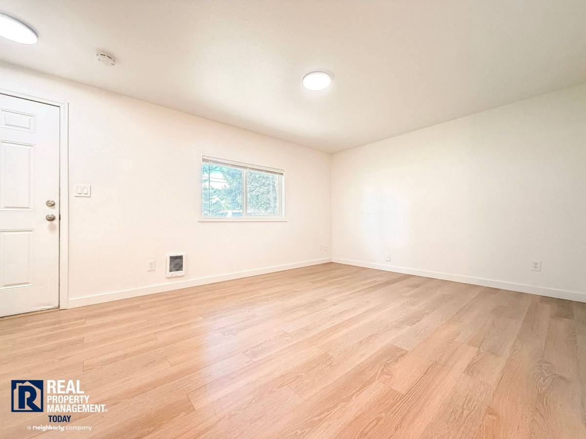 Apartment for rent at 7619 Douglas St W, Lakewood, WA 98499