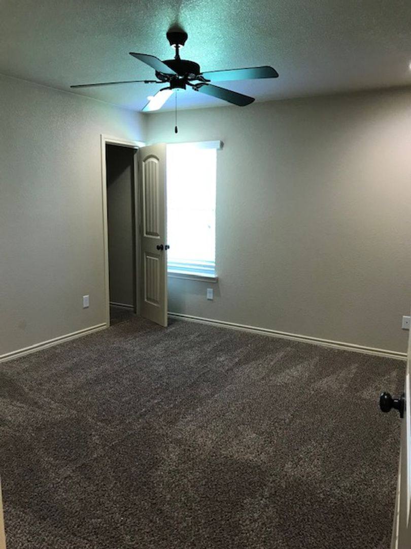Apartment for rent at 5506 Settlers Court, Killeen, TX 76549