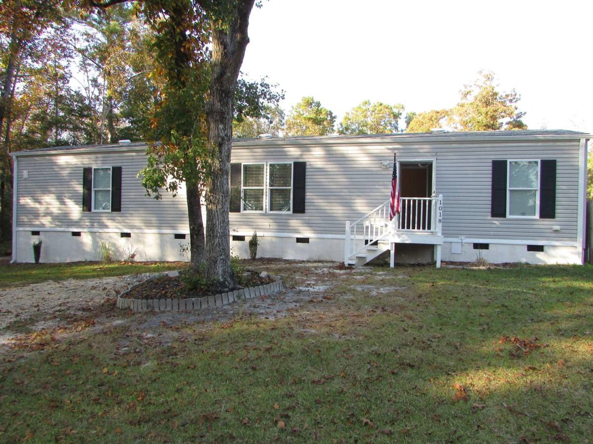 House for rent at 1018 Alandale Place SE, Bolivia, NC 28422