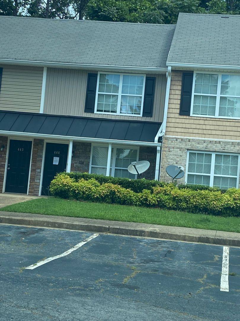 Townhouse for rent at 444 White Ingram Parkway, Dallas, GA 30132