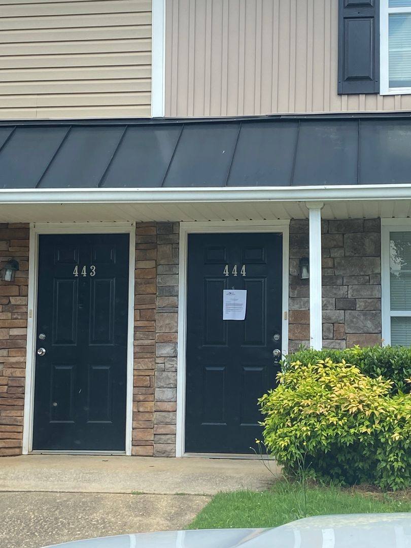Townhouse for rent at 444 White Ingram Parkway, Dallas, GA 30132