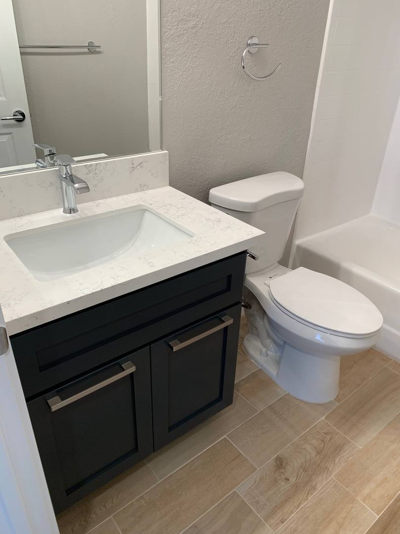 Apartment for rent at 642 W Maple Ave Apts, Orange, CA 92868