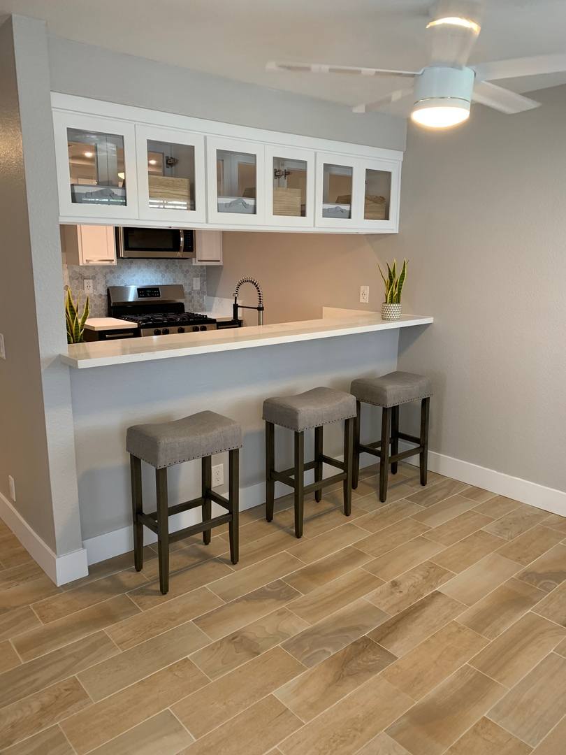 Apartment for rent at 642 W Maple Ave Apts, Orange, CA 92868