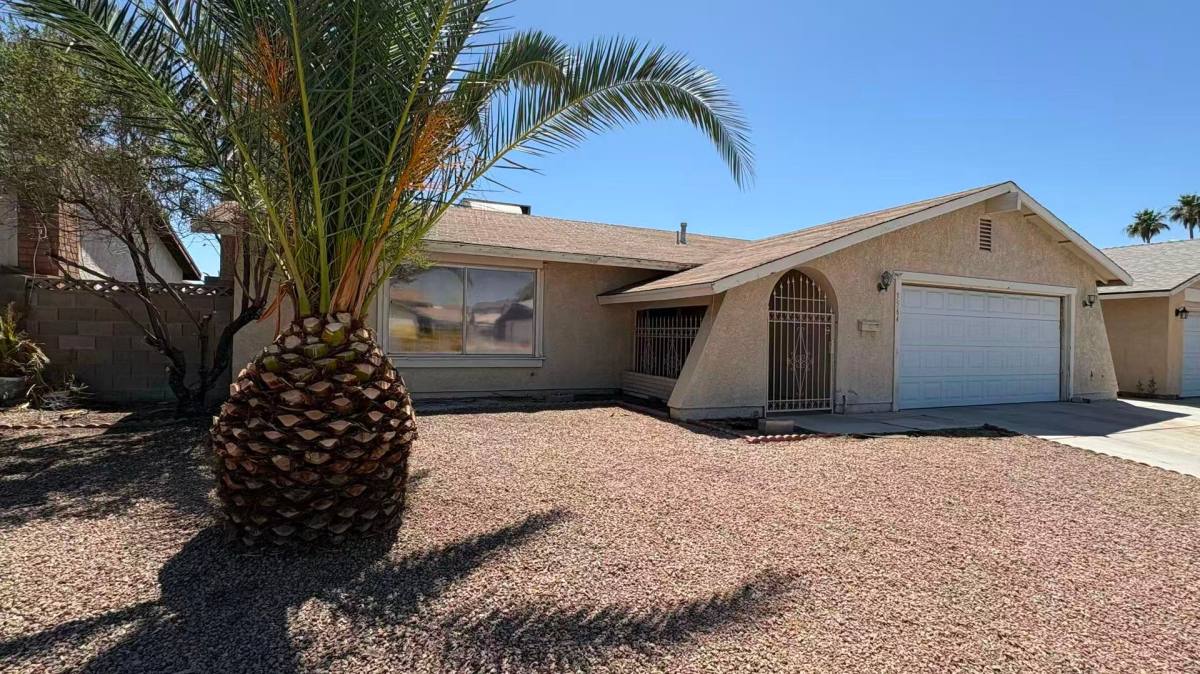 House for rent at 3564 Redwood St, Las Vegas, NV 89103