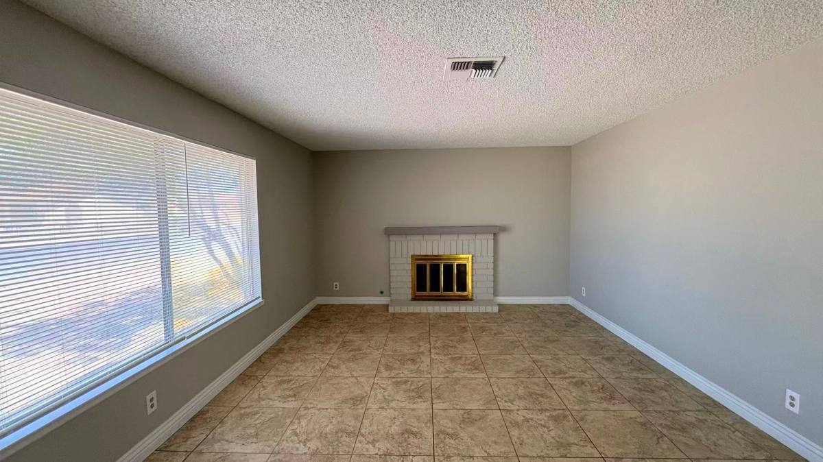 House for rent at 3564 Redwood St, Las Vegas, NV 89103