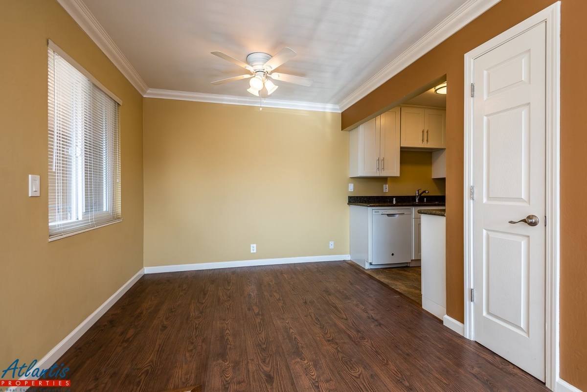 Apartment for rent at 365 W Weddell Dr, Sunnyvale, CA 94089