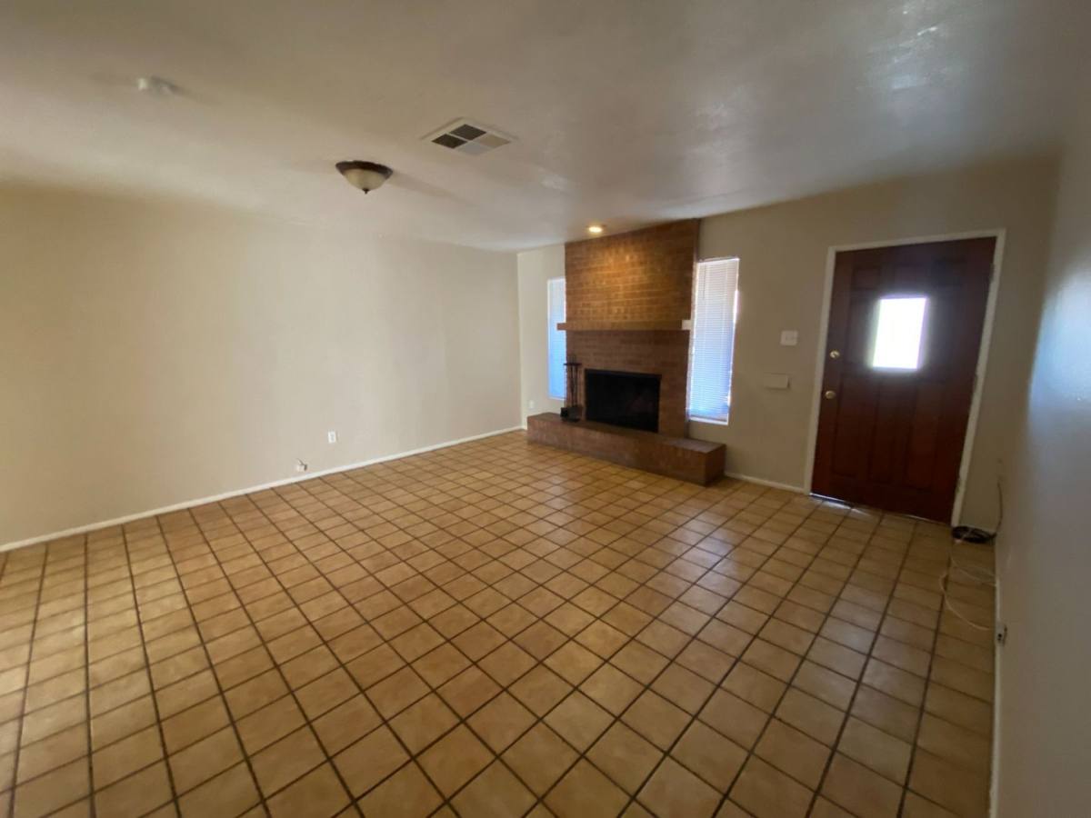 House for rent at 4251 W Keim Dr, Phoenix, AZ 85019