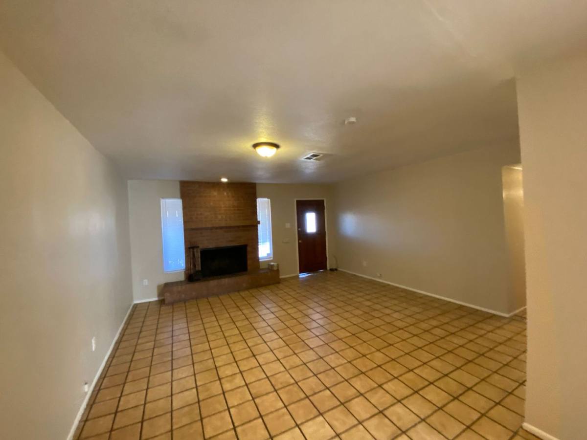 House for rent at 4251 W Keim Dr, Phoenix, AZ 85019