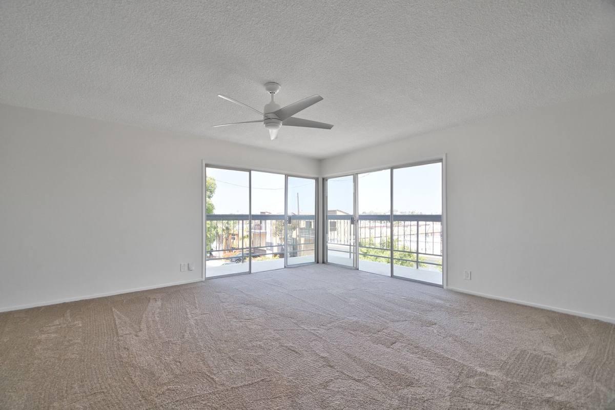 Apartment for rent at 301 W Grand Ave, El Segundo, CA 90245