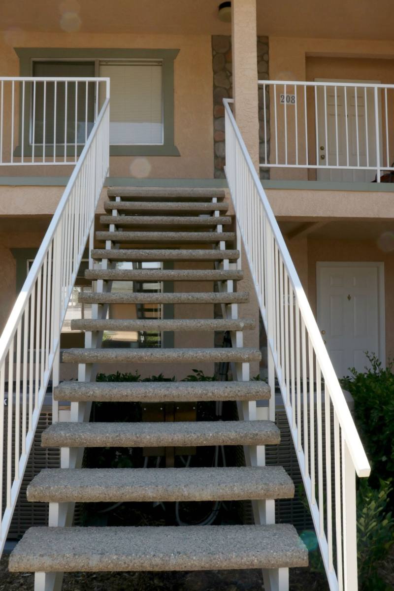 Apartment for rent at 17172 Donert St, Hesperia, CA 92345