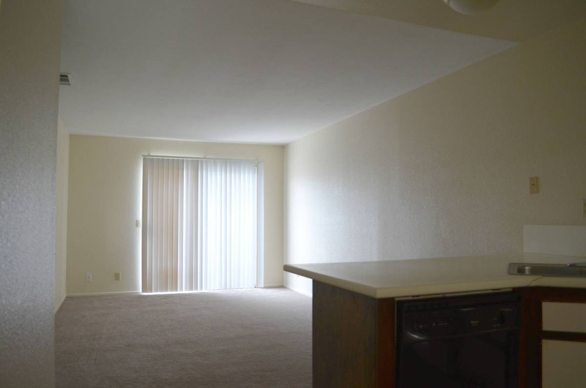 Apartment for rent at 14762 Sequoia St, Hesperia, CA 92345
