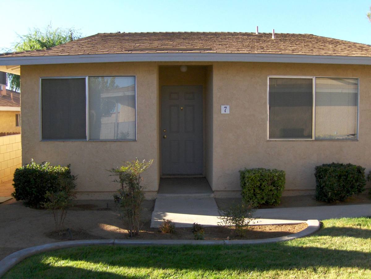 Apartment for rent at 14762 Sequoia St, Hesperia, CA 92345