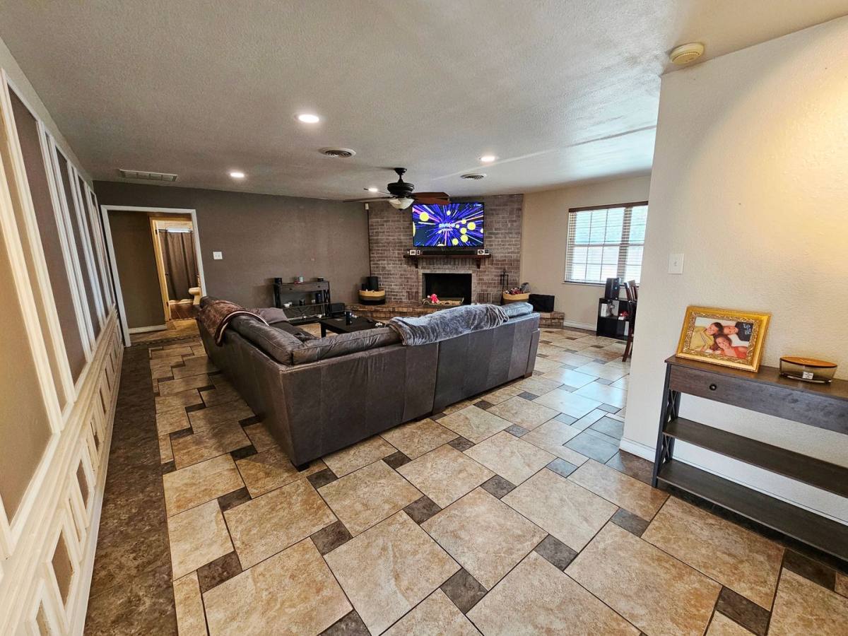 House for rent at 1331 Scenic Dr, Alamogordo, NM 88310