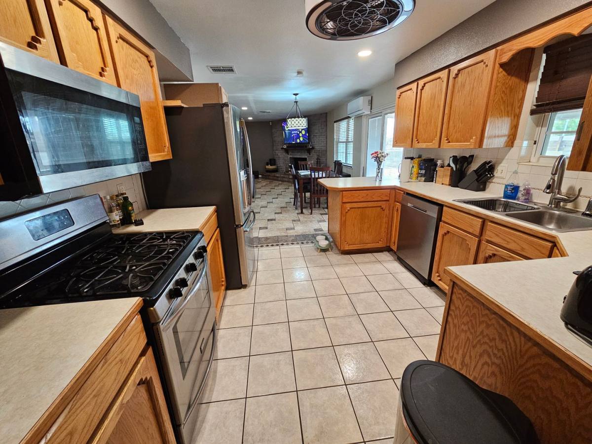 House for rent at 1331 Scenic Dr, Alamogordo, NM 88310