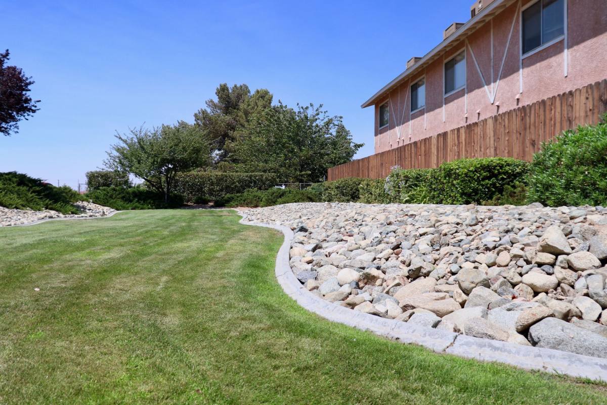 Apartment for rent at 17132 Donert St, Hesperia, CA 92345
