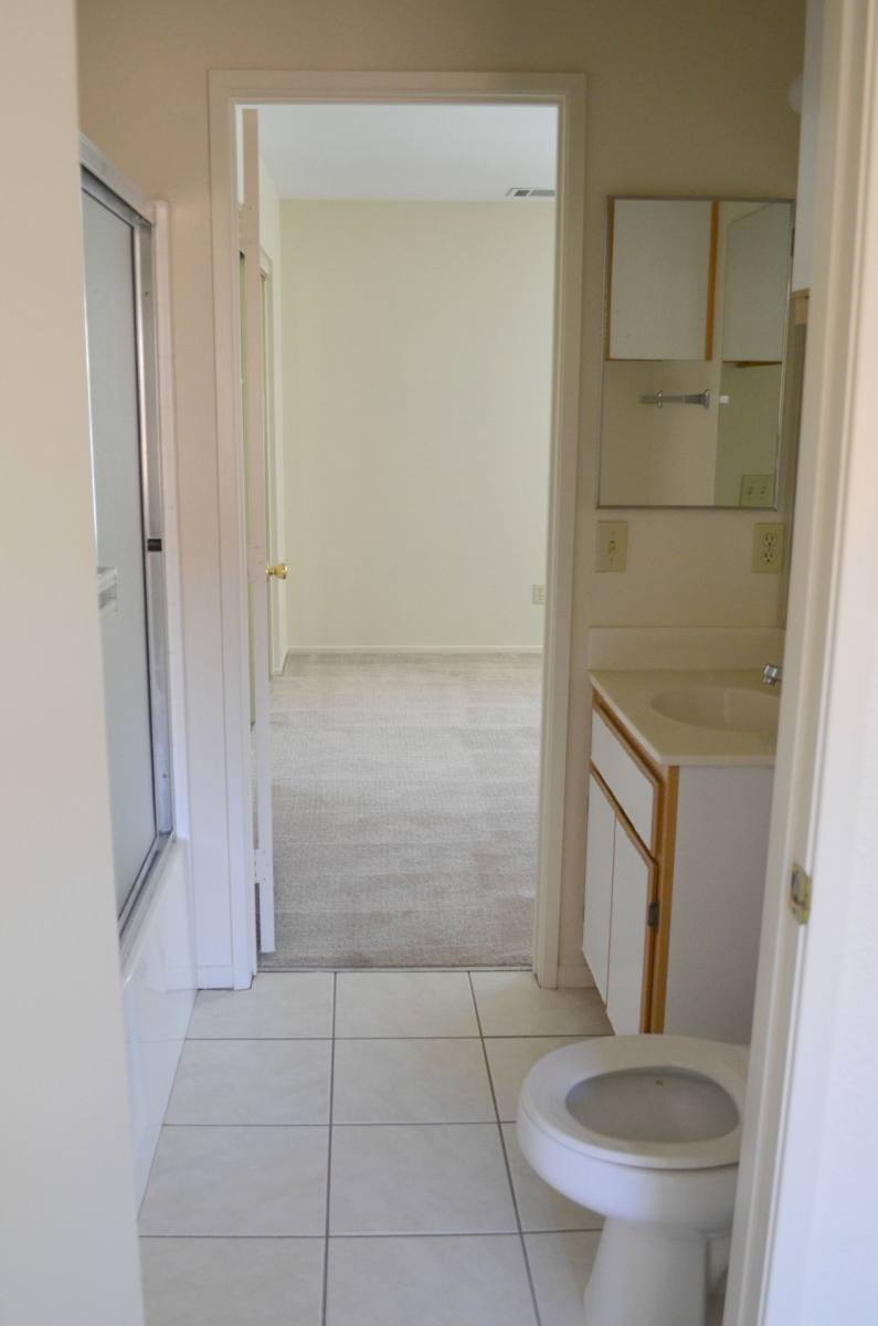 Apartment for rent at 17175 Sequoia St, Hesperia, CA 92345