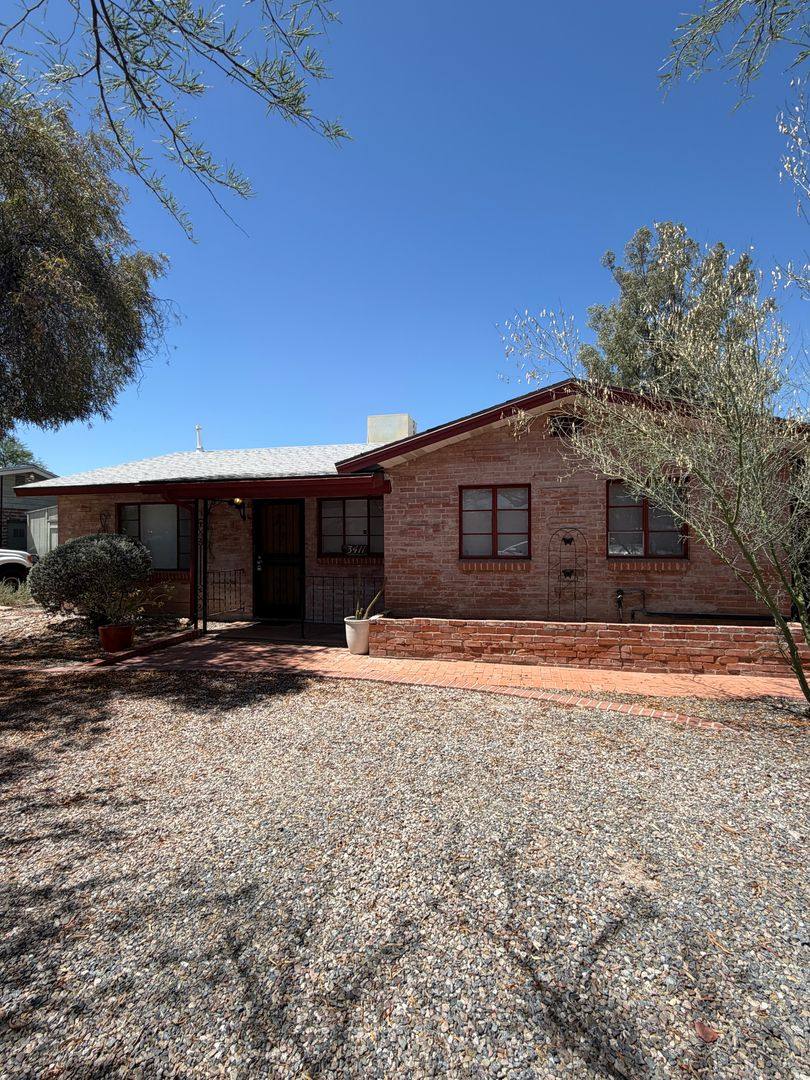 Apartment for rent at 3411 E Pima St, Tucson, AZ 85716
