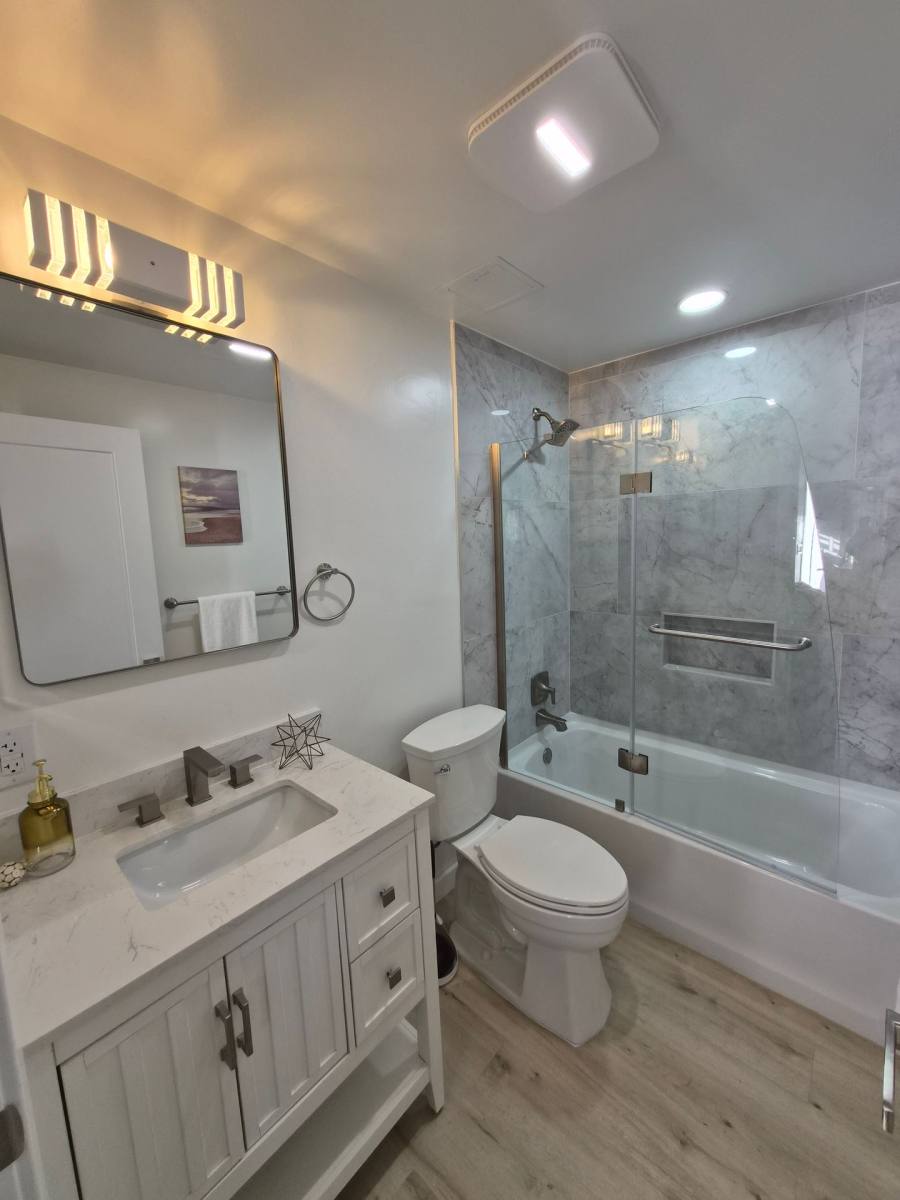 Apartment for rent at 10924 Polaris Dr, San Diego, CA 92126