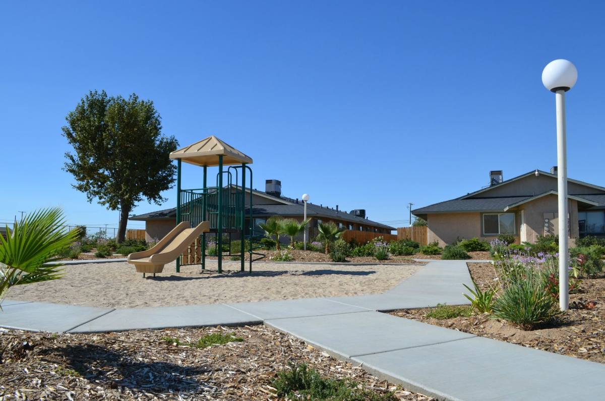Apartment for rent at 16542 Willow St, Hesperia, CA 92345