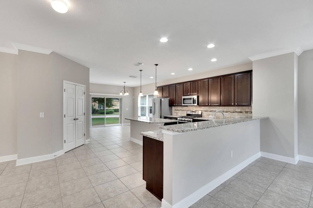 House for rent at 5320 Sagecrest Dr, Lithia, FL 33547