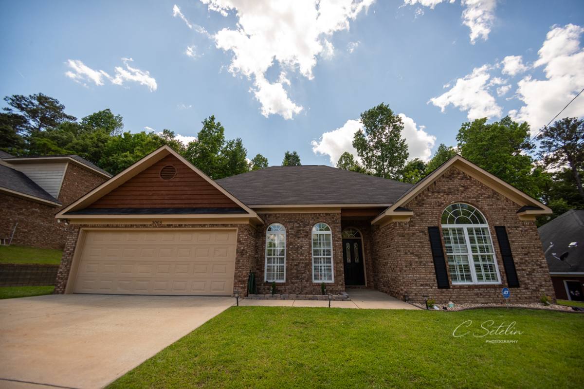House for rent at 3008 Thornberry Circle, Phenix City, AL 36867