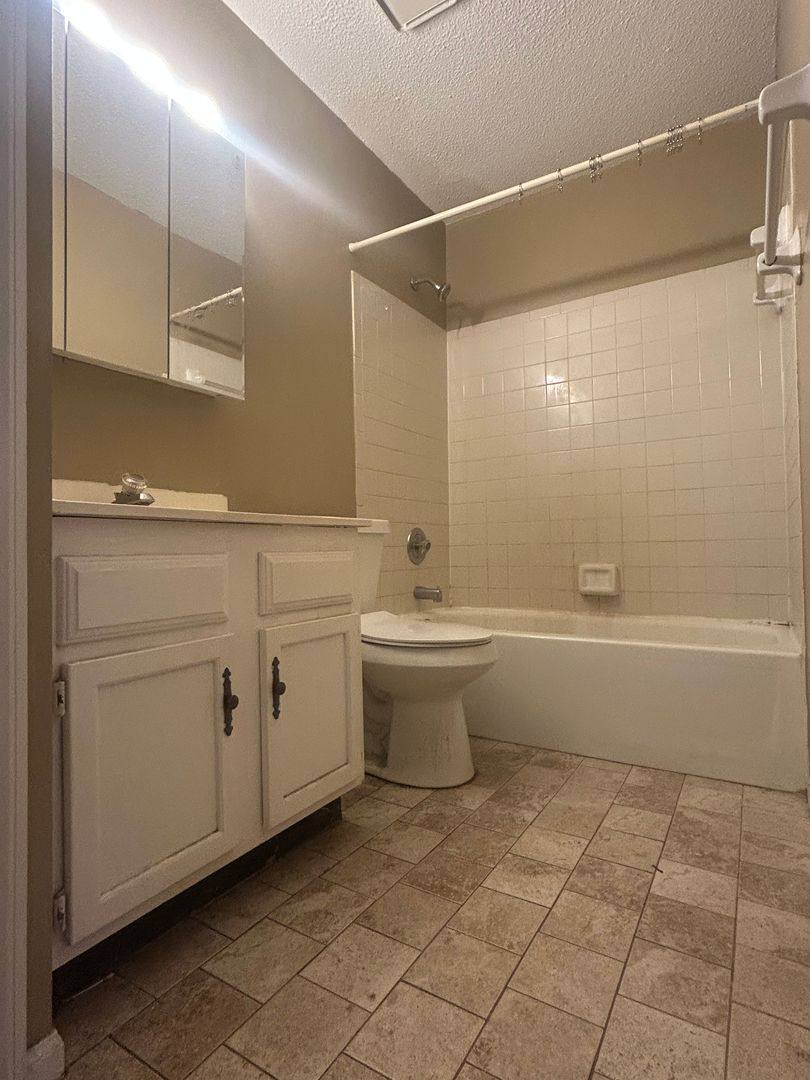 Apartment for rent at 9605F Vinca Circle, Charlotte, NC 28213