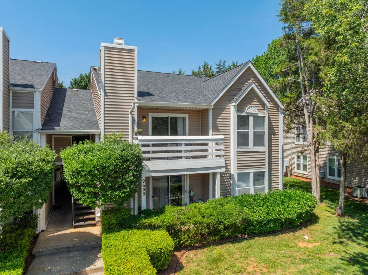 Apartment for rent at 9605F Vinca Circle, Charlotte, NC 28213
