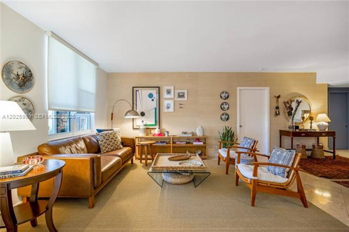 Apartment for rent at 701 Brickell Key Blvd, Miami, FL 33131
