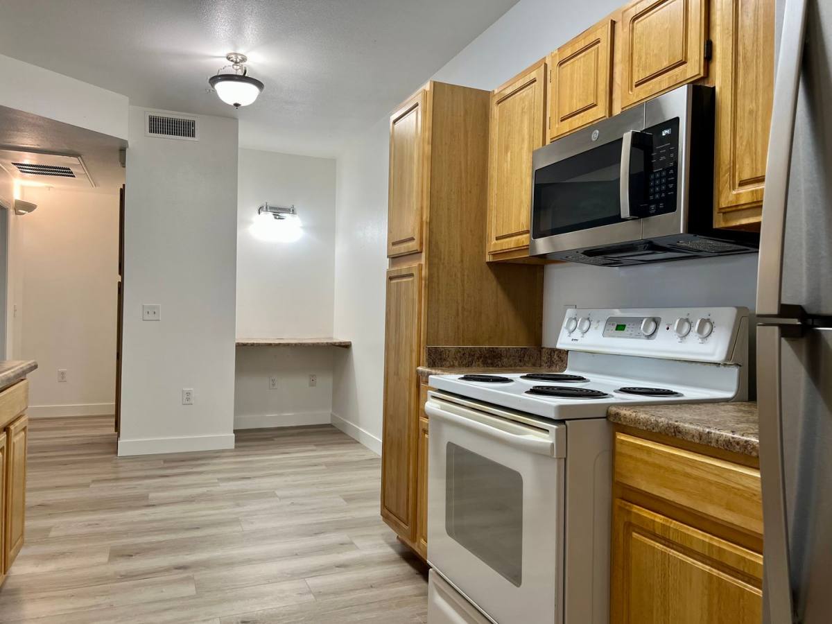 Apartment for rent at 501 Gibson, Roseville, CA 95678