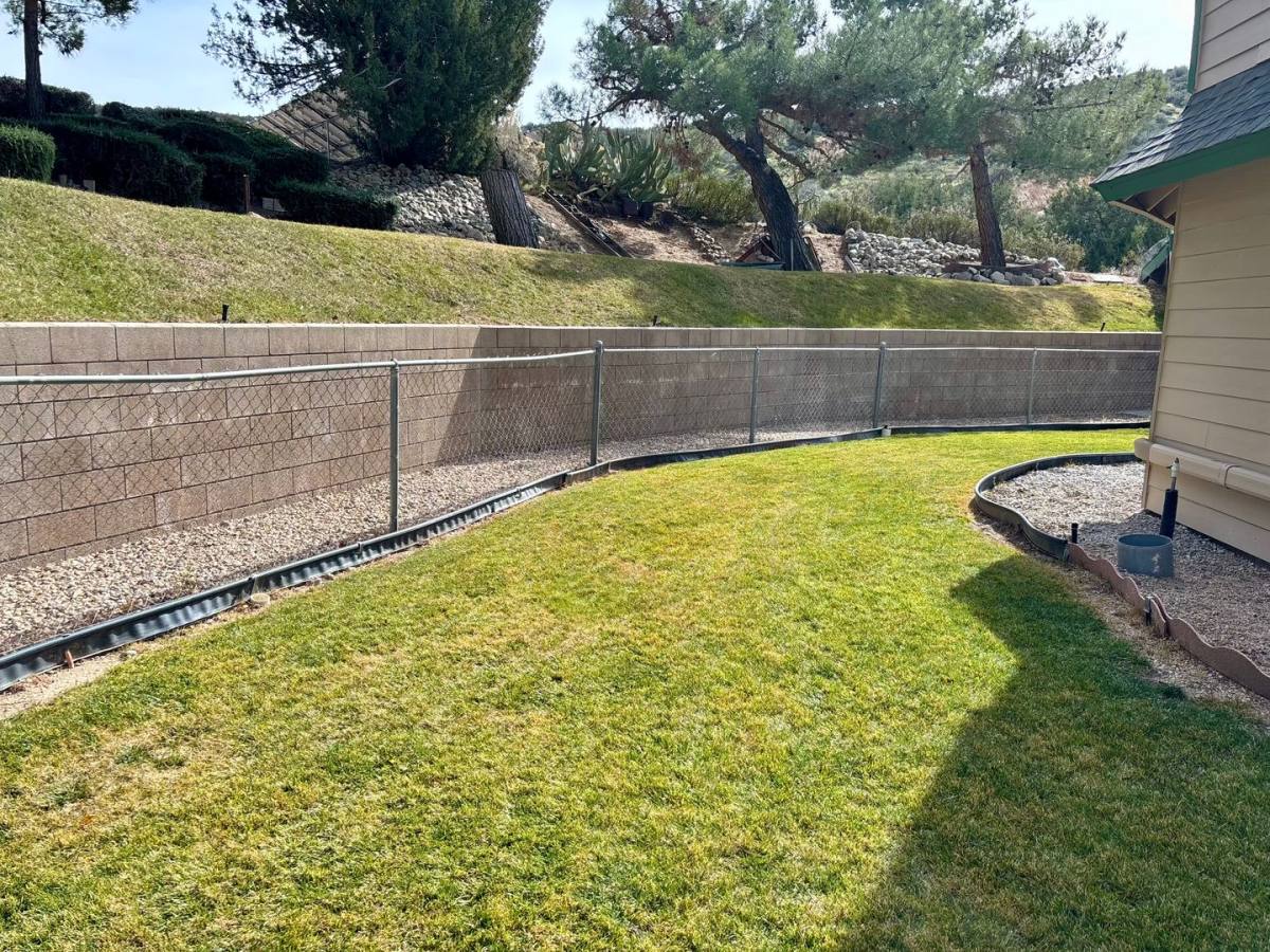 House for rent at 13633 Summit Valley Rd, Hesperia, CA 92345