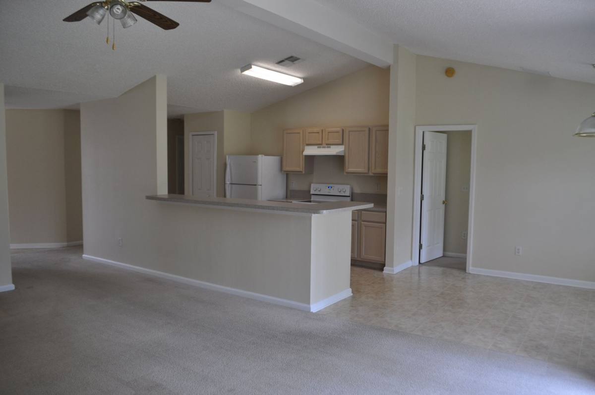 House for rent at 89 Berkshire Lane, Palm Coast, FL 32137