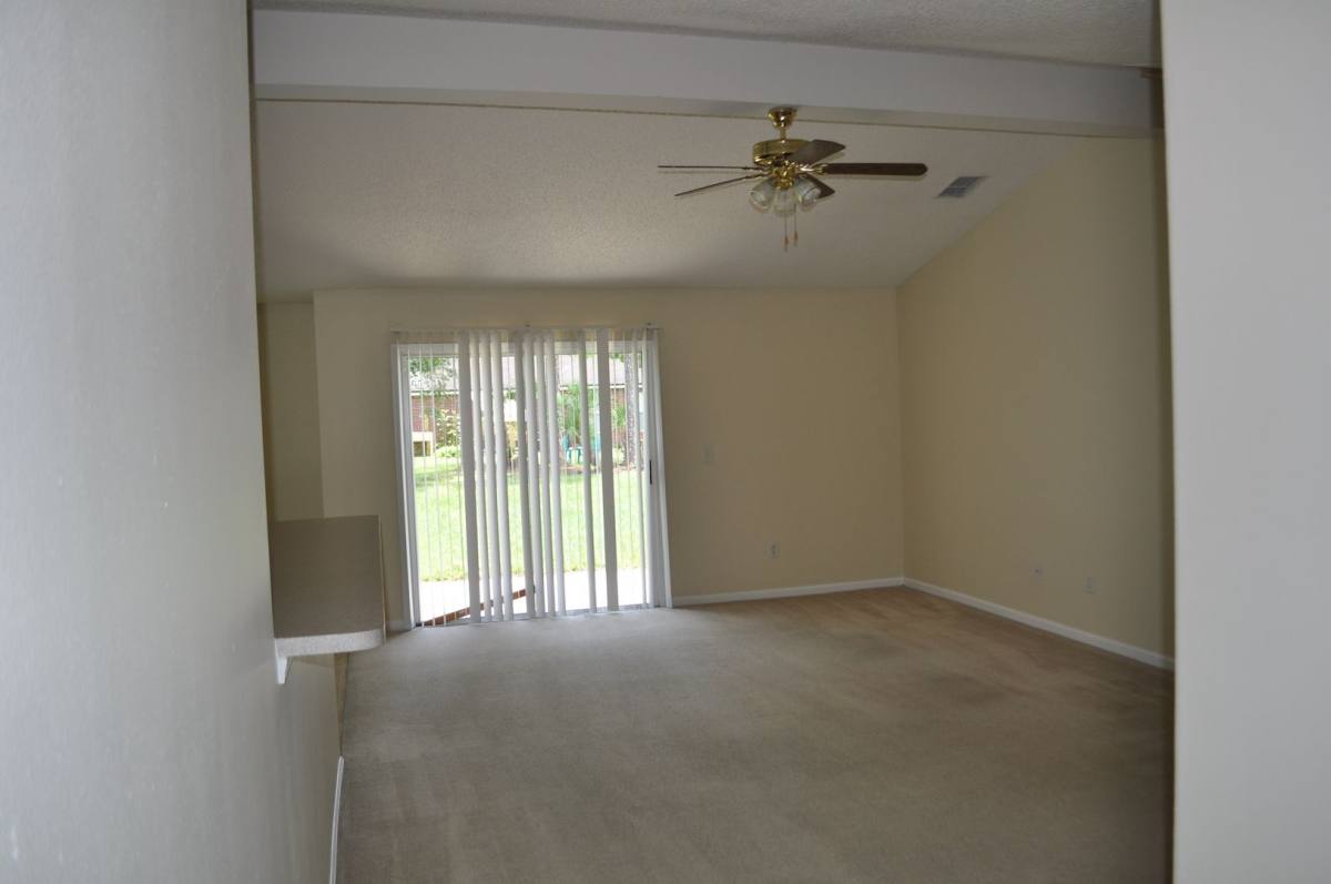 House for rent at 89 Berkshire Lane, Palm Coast, FL 32137