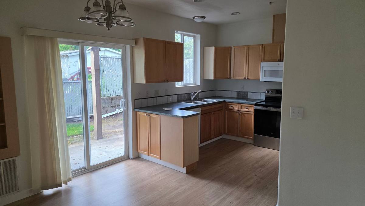 Apartment for rent at 5264 NE 121st Ave #E25, Vancouver, WA 98682