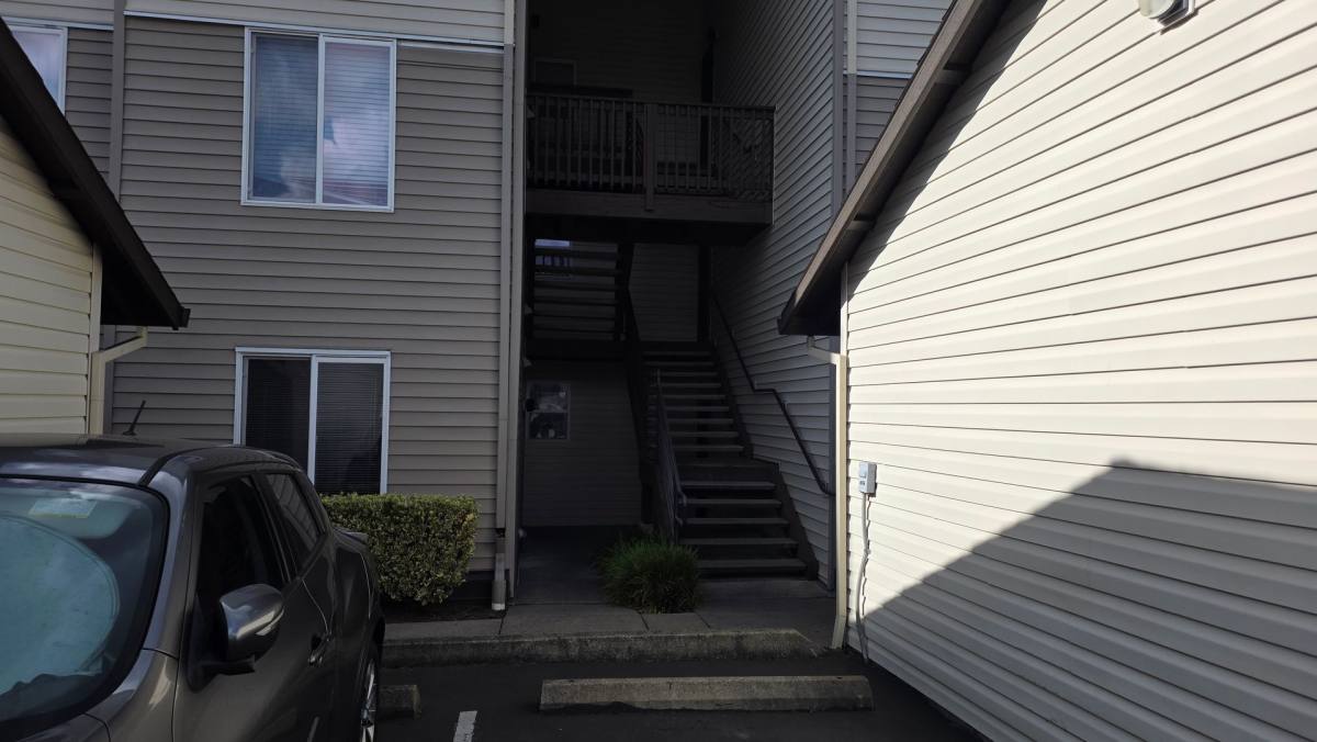 Apartment for rent at 5264 NE 121st Ave #E25, Vancouver, WA 98682