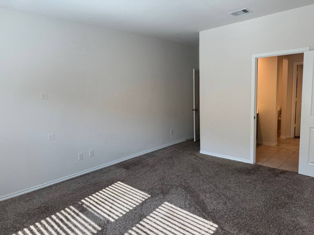 House for rent at 117 Dartmouth Ave, Farmersville, TX 75442