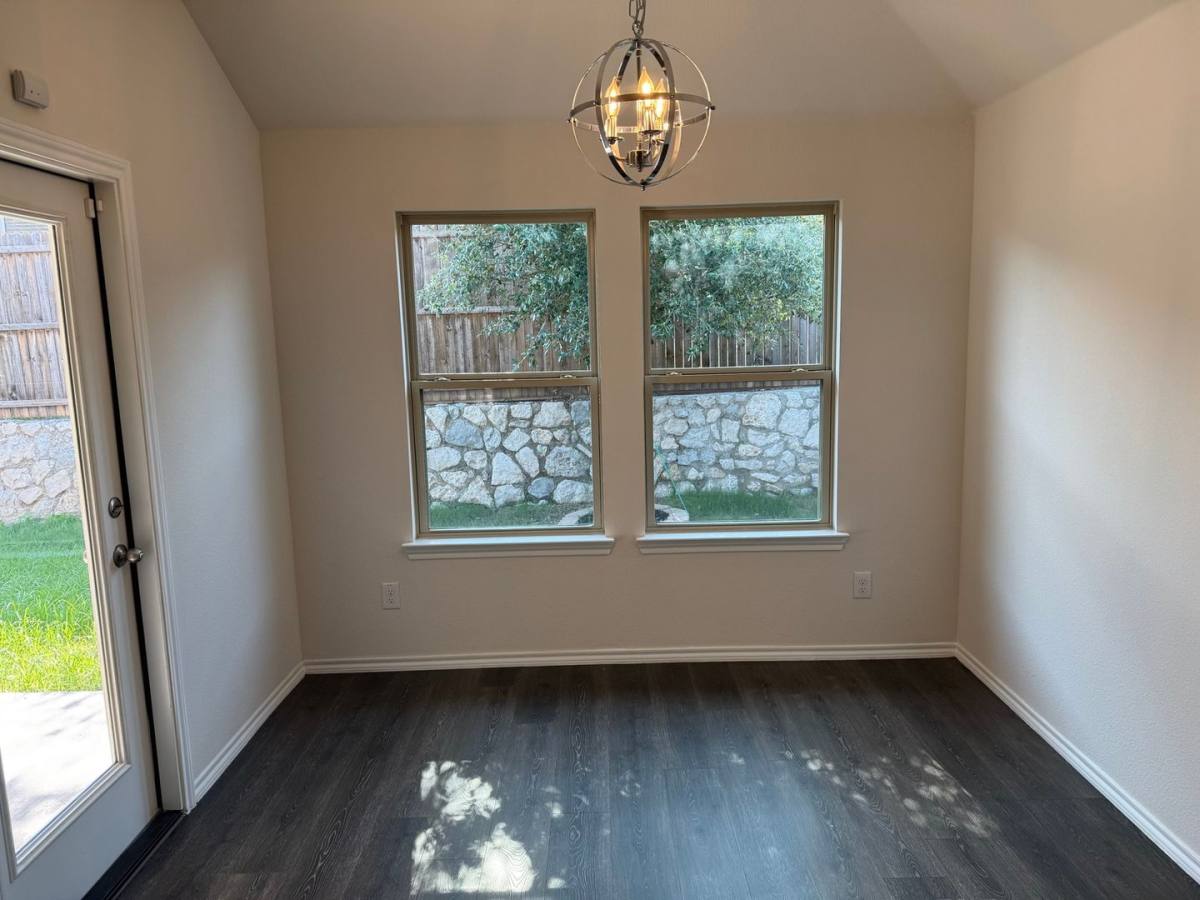 House for rent at 117 Dartmouth Ave, Farmersville, TX 75442