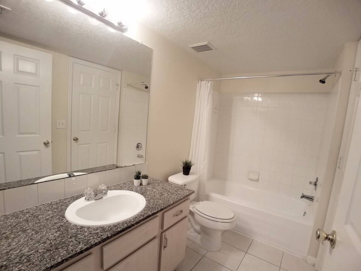 Condo for rent at 12500 Crest Springs Lane, Orlando, FL 32828