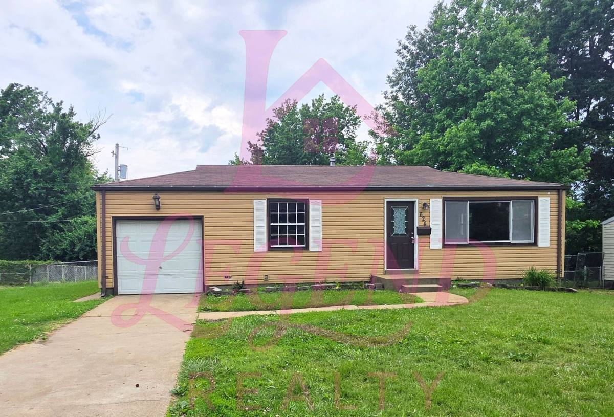 House for rent at 624 Science Hill Dr, Saint Louis, MO 63137
