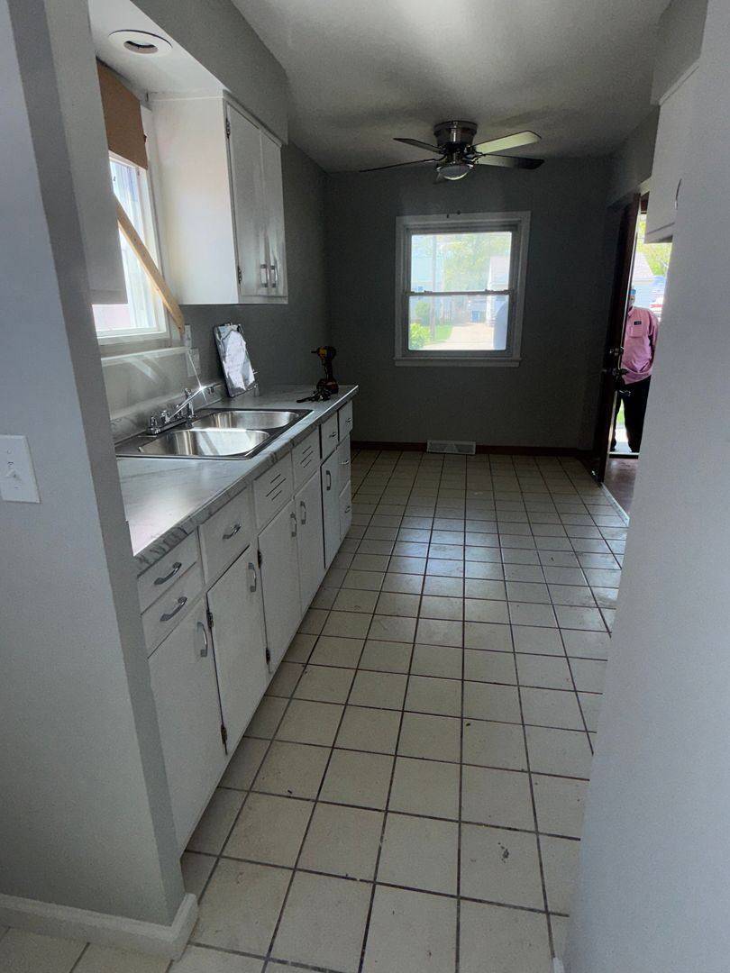 House for rent at 345 Lynne Dr, Sheffield Lake, OH 44054