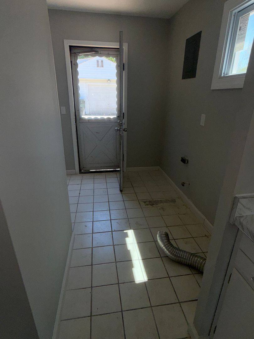 House for rent at 345 Lynne Dr, Sheffield Lake, OH 44054
